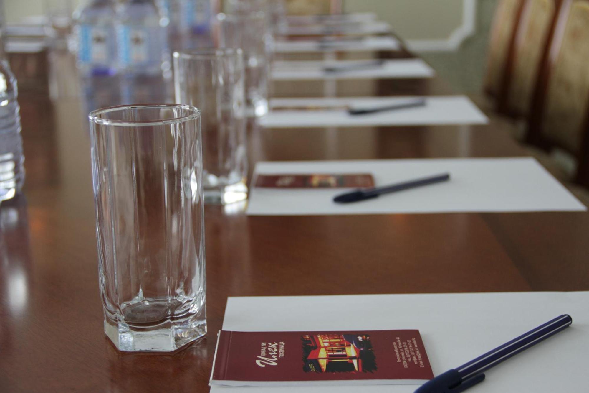 Ilek Hotel, Гостиница ИЛЕК Актобе Екстериор снимка