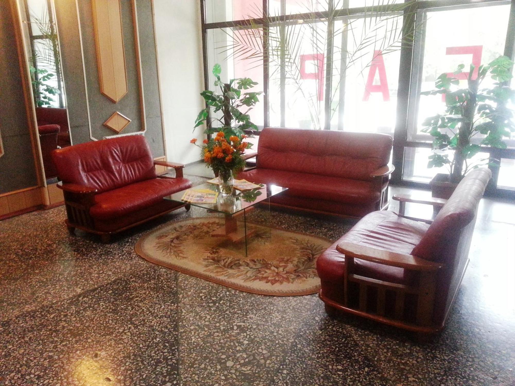 Ilek Hotel, Гостиница ИЛЕК Актобе Екстериор снимка