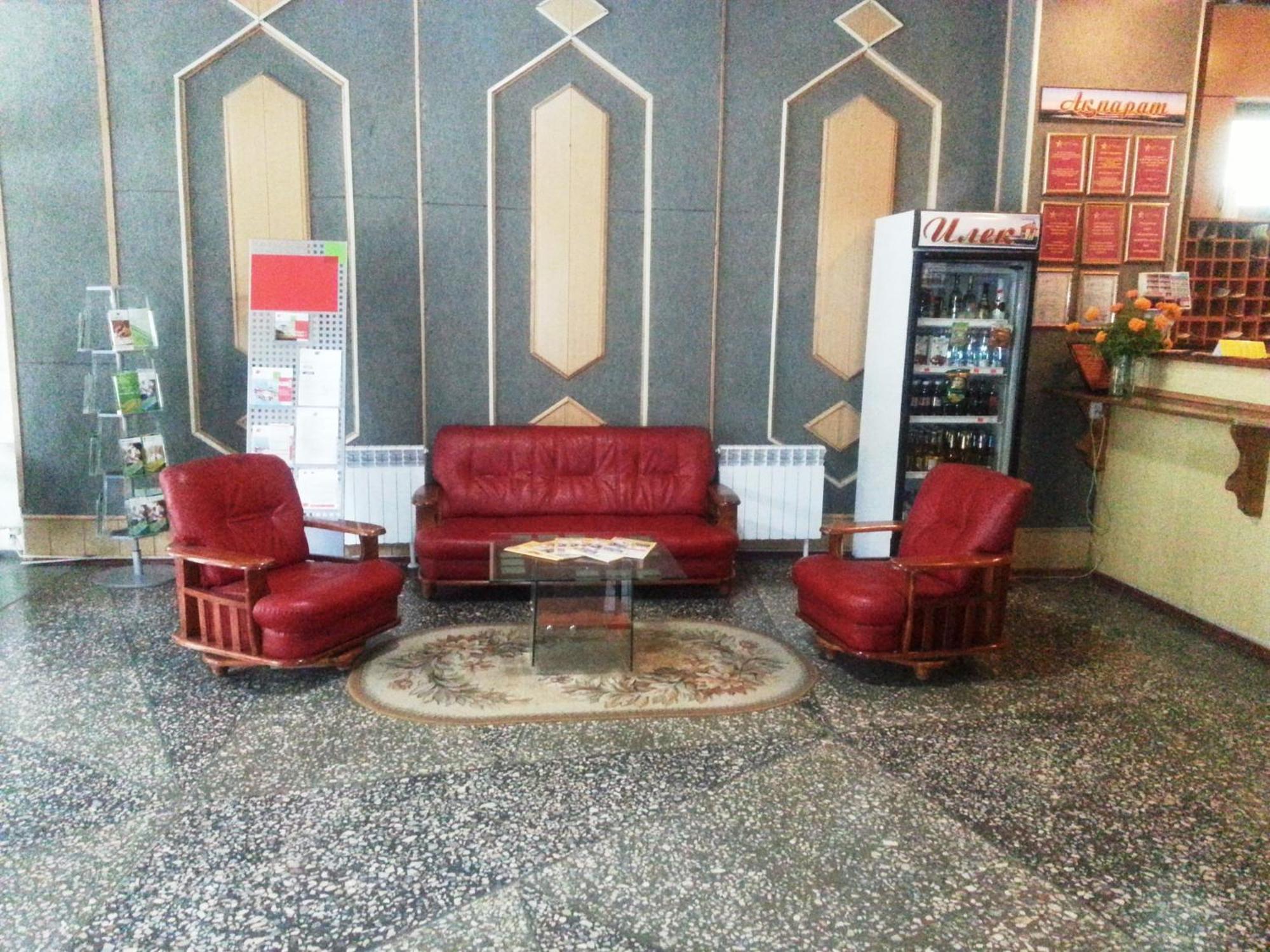 Ilek Hotel, Гостиница ИЛЕК Актобе Екстериор снимка