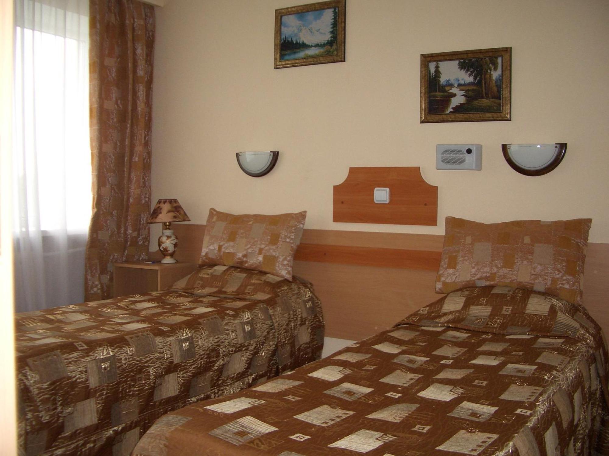Ilek Hotel, Гостиница ИЛЕК Актобе Екстериор снимка
