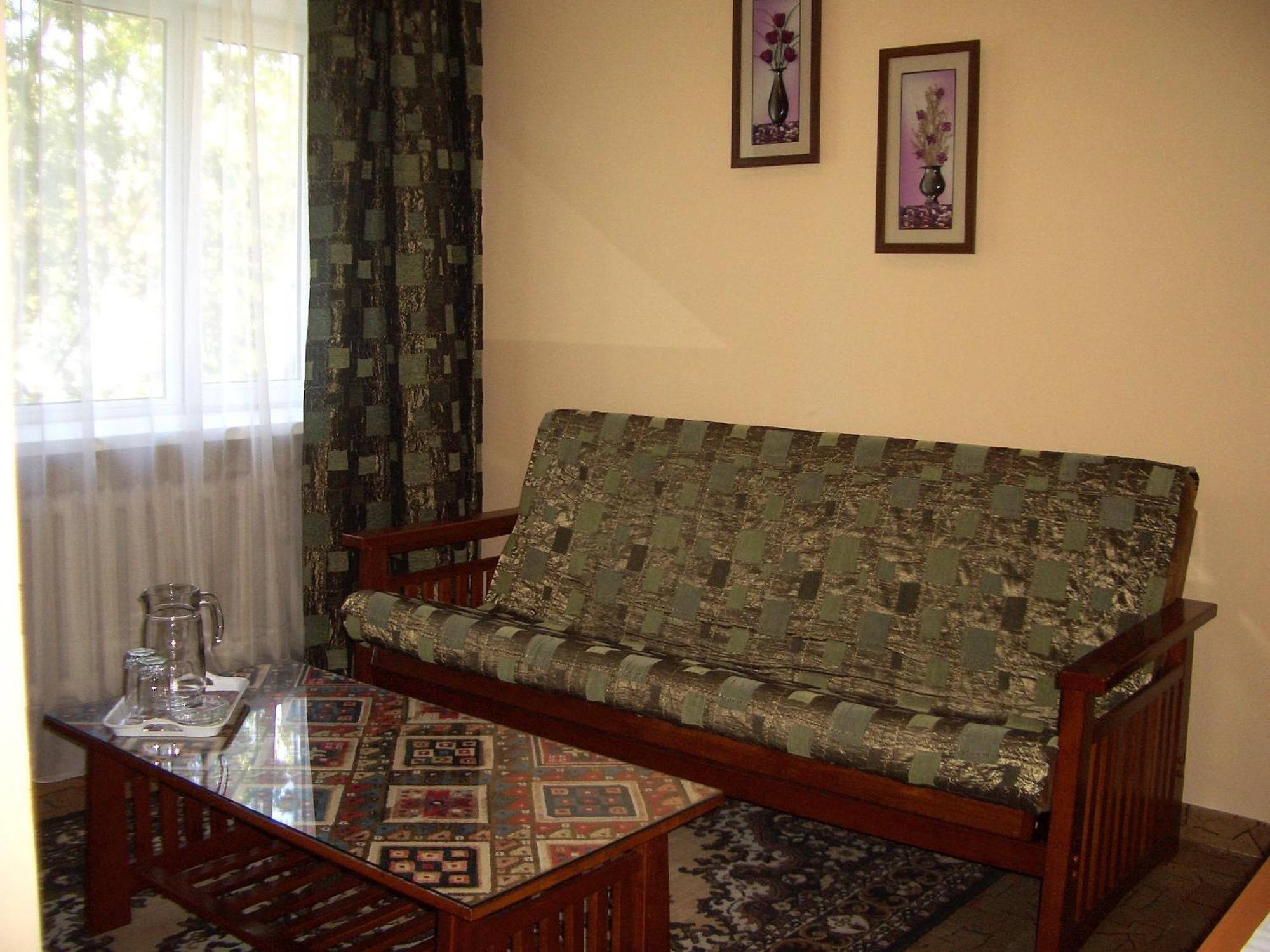 Ilek Hotel, Гостиница ИЛЕК Актобе Екстериор снимка