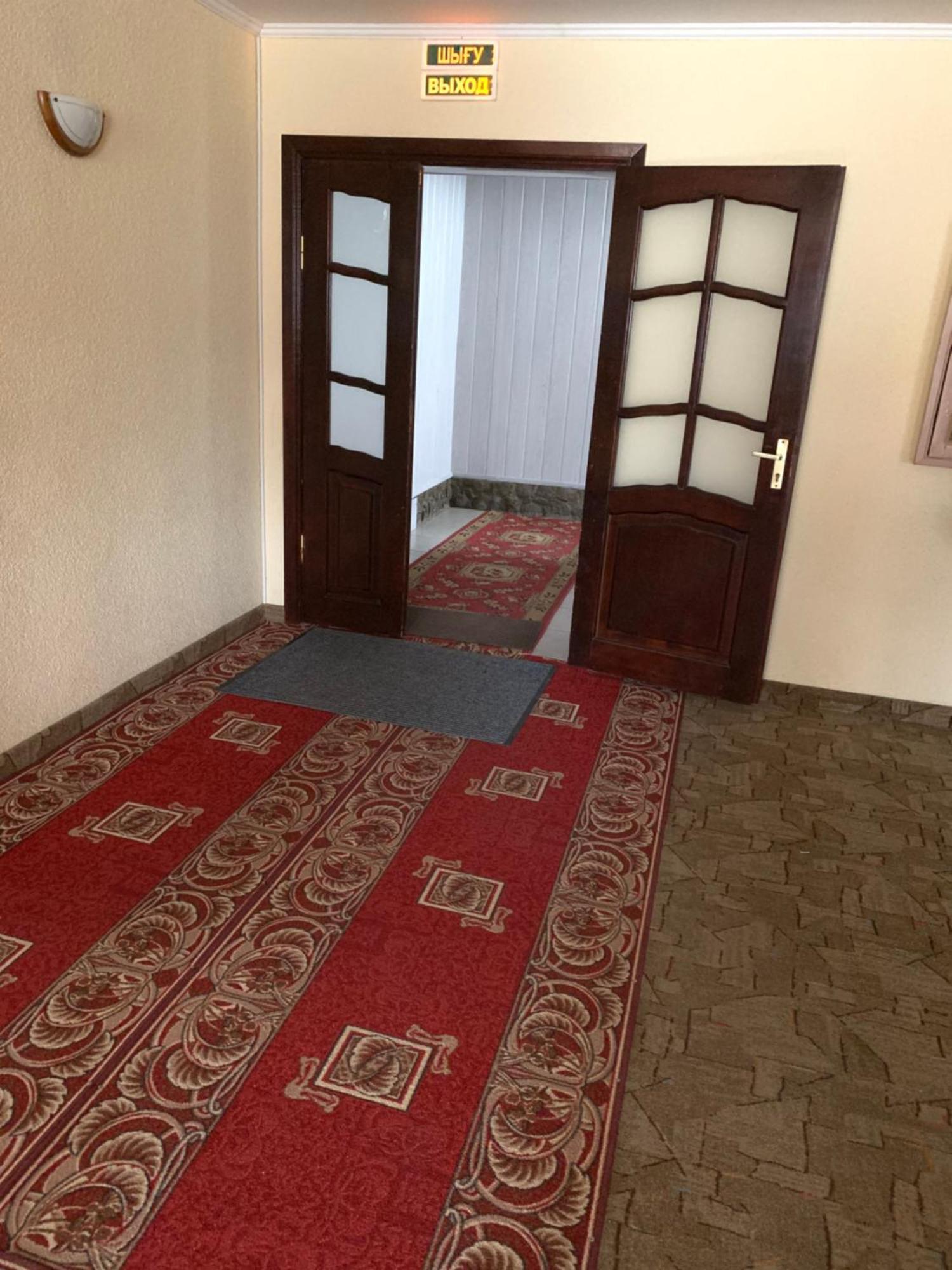 Ilek Hotel, Гостиница ИЛЕК Актобе Екстериор снимка